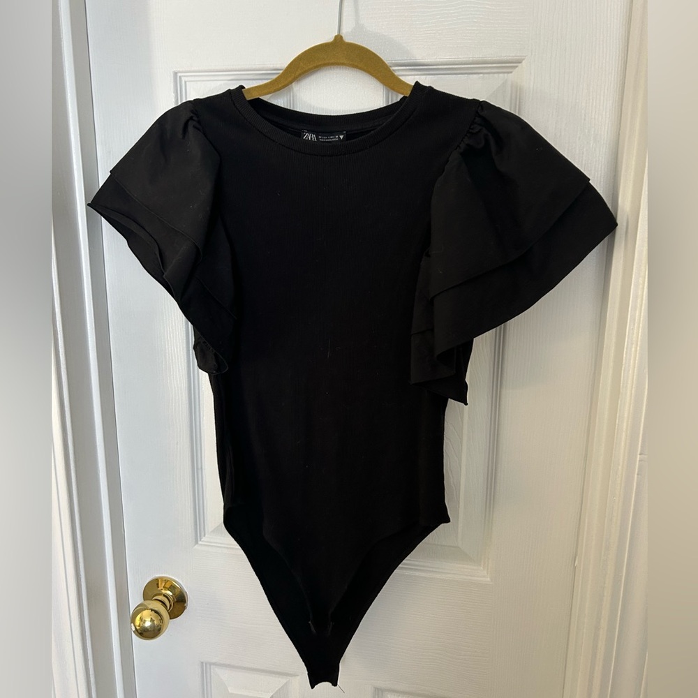Black ruffle sleeve body suit from Zara size large